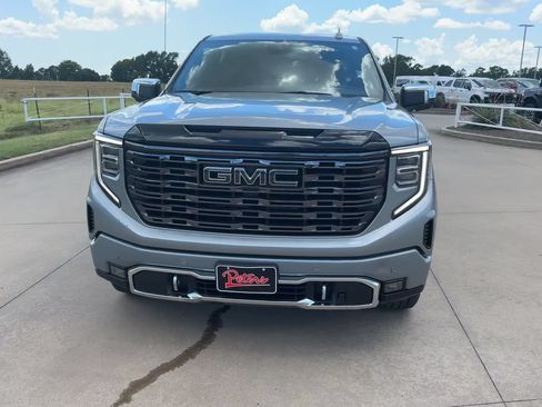 Used 2025 GMC Sierra 1500 Denali Ultimate AWD/4WD image 4