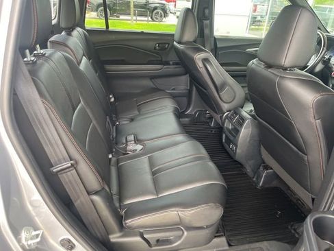 Used 2023 Honda Passport TrailSport image 12