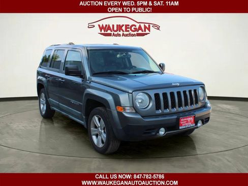 Used 2011 Jeep Patriot Latitude FWD image 2