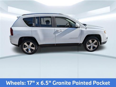 Used 2016 Jeep Compass High Altitude image 18