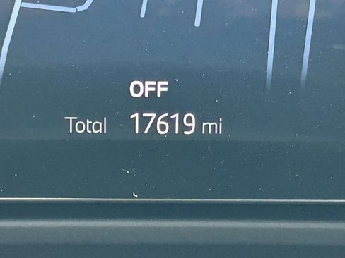 Used 2024 BMW 430i xDrive Convertible image 18