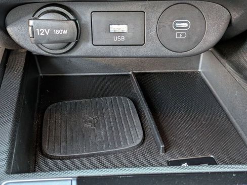 Certified 2024 Hyundai Elantra SEL w/ Convenience Package image 26