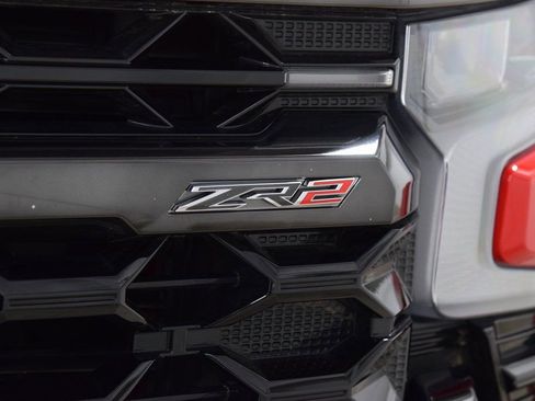 Used 2024 Chevrolet Silverado 1500 ZR2 w/ Technology Package image 16