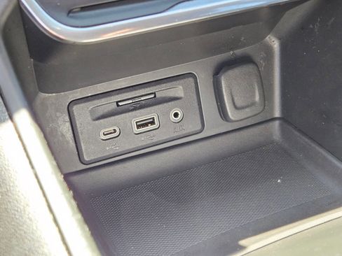 Used 2021 GMC Terrain SLT w/ Infotainment Package II FWD image 21