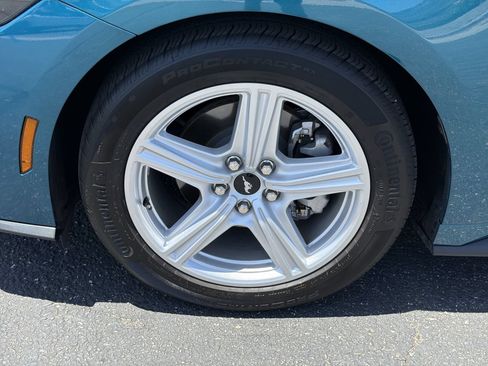 Used 2026 Ford Mustang Coupe RWD image 17