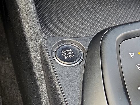 Used 2025 Kia K4 FWD image 31
