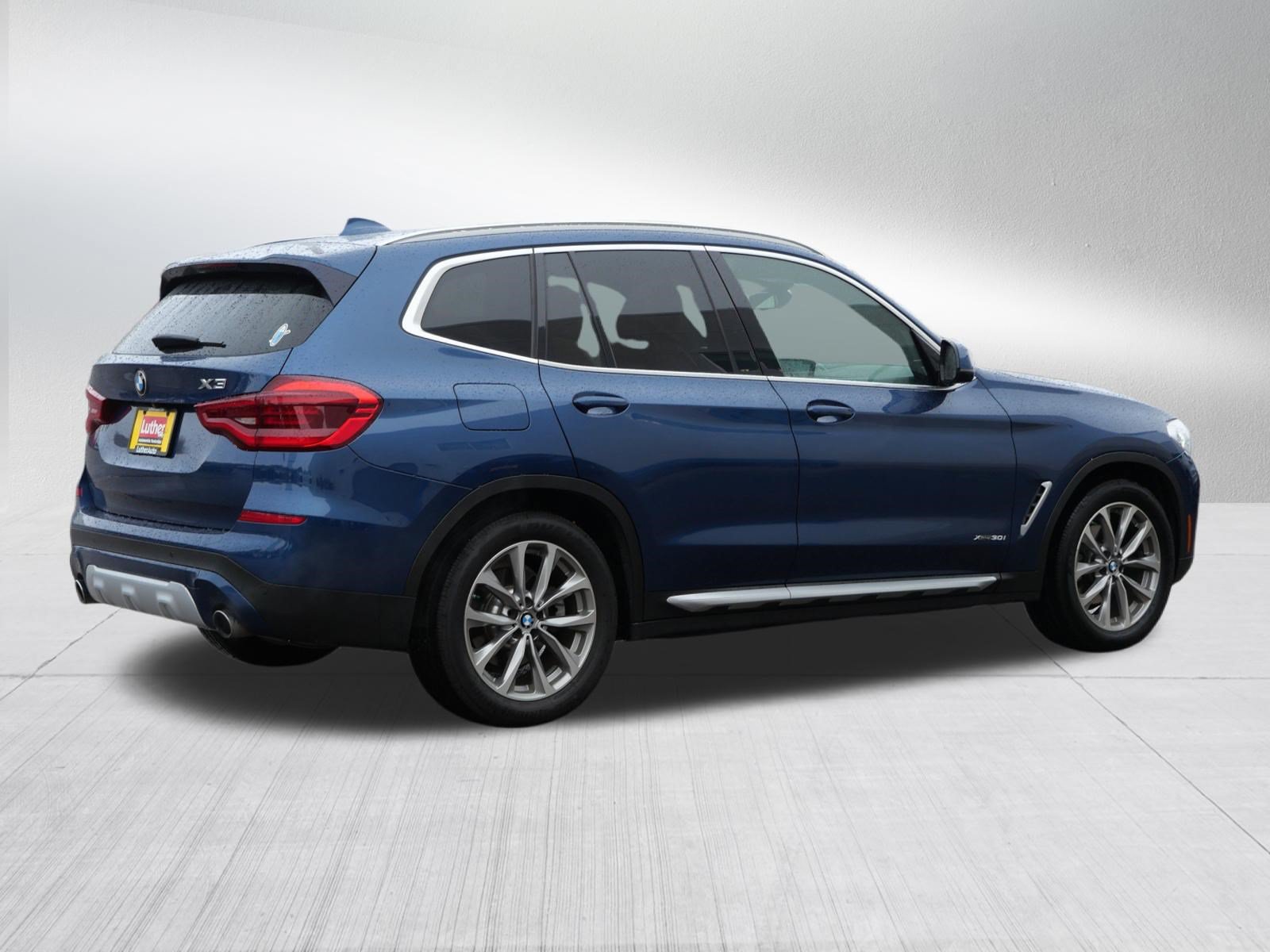 Used 2018 BMW X3 xDrive30i AWD/4WD image 7