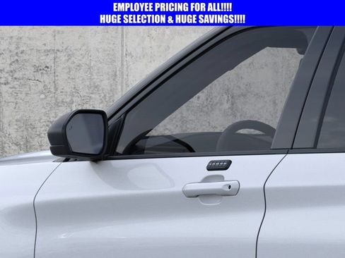 New 2026 Ford Explorer Active AWD/4WD image 20
