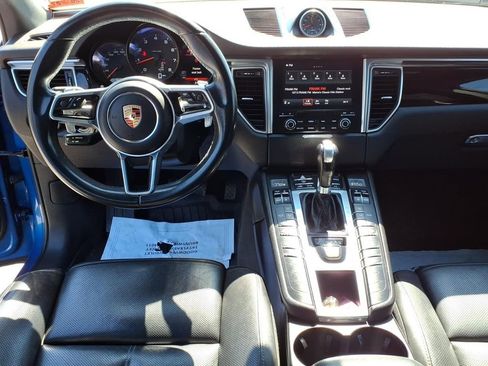 Used 2017 Porsche Macan AWD/4WD image 16