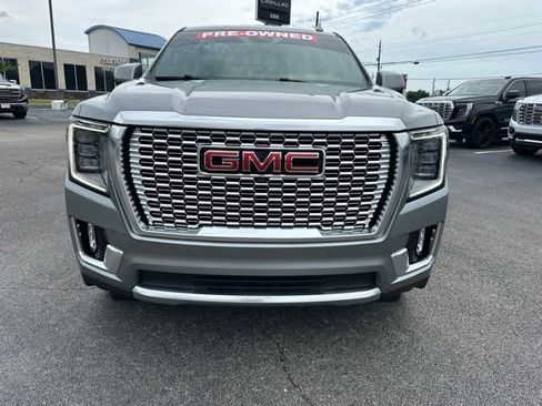 Used 2023 GMC Yukon XL Denali RWD image 7