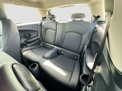 Used 2024 MINI Cooper S FWD image 25