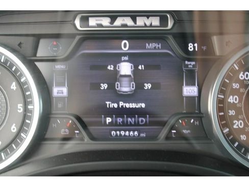 Used 2022 RAM 1500 Big Horn AWD/4WD image 24