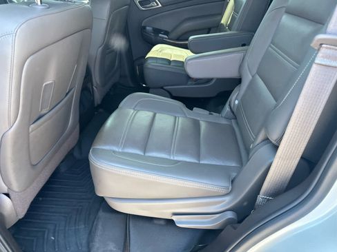 Used 2015 GMC Yukon Denali w/ Touring Package AWD/4WD image 3