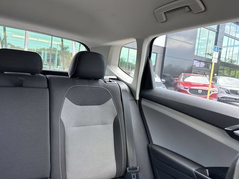 Used 2022 Volkswagen Taos S FWD image 19
