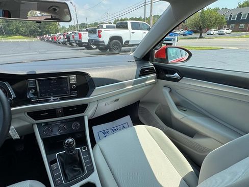 Used 2019 Volkswagen Jetta S FWD image 17