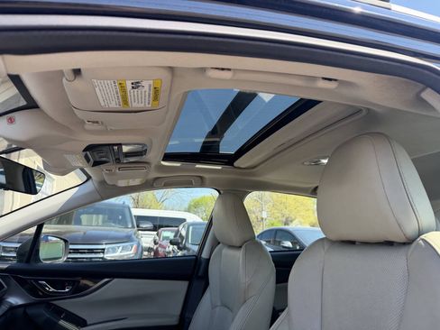 Used 2017 Subaru Impreza 2.0i Limited w/ Moonroof/BSD & Rcta/Eyesight AWD/4WD image 9