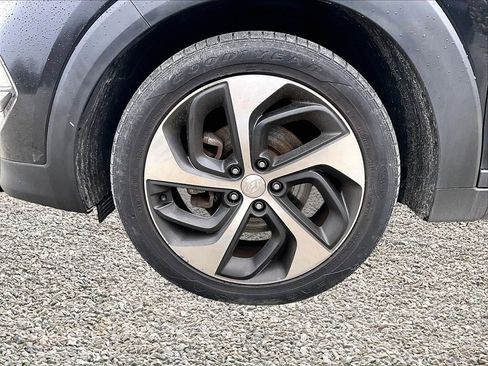 Used 2016 Hyundai Tucson Limited w/ Option Group 03 image 9