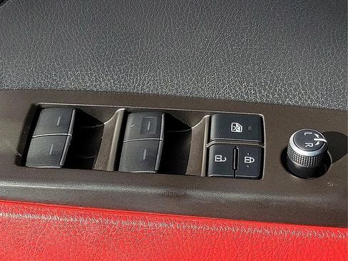 Used 2021 Toyota Camry XSE w/ Navigation Upgrade Package FWD image 21