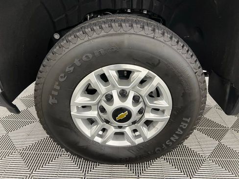 Used 2025 Chevrolet Silverado 2500 W/T w/ WT/CX Safety Package image 11