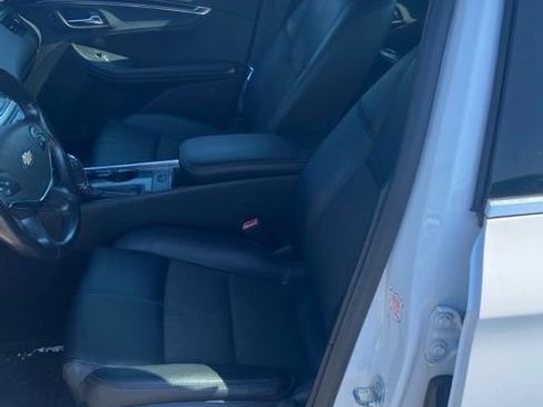 Used 2020 Chevrolet Impala LT FWD image 5