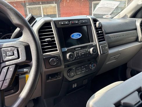 Used 2019 Ford F350 XL w/ STX Appearance Package AWD/4WD image 23