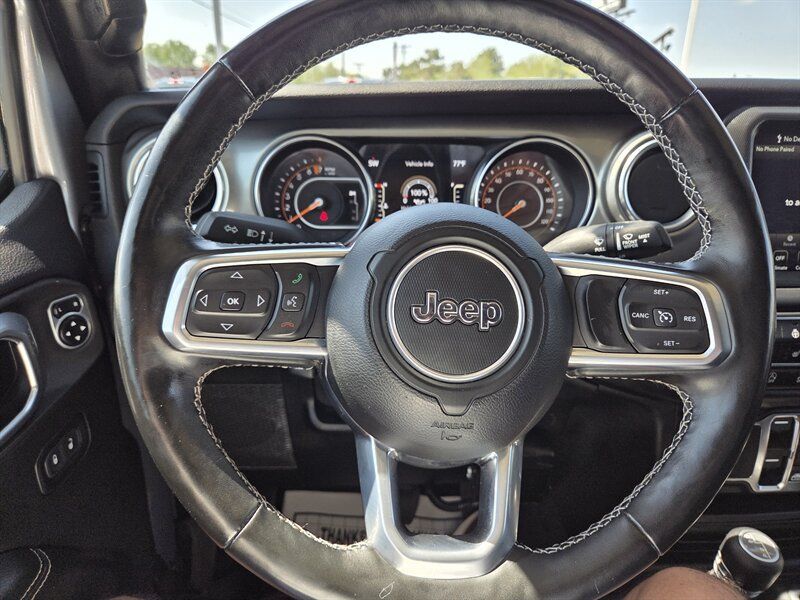 Used 2020 Jeep Gladiator Overland w/ Uconnect 4C Nav & Sound Group AWD/4WD image 14