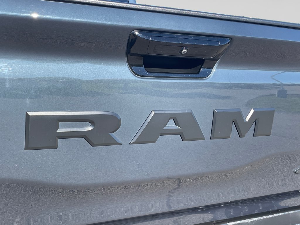 Used 2025 RAM 1500 Big Horn AWD/4WD image 18