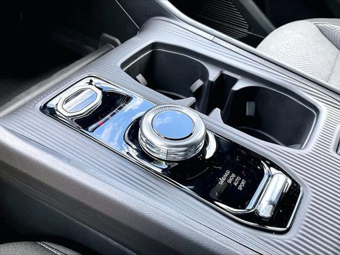 New 2026 Jeep Cherokee Laredo AWD/4WD image 28