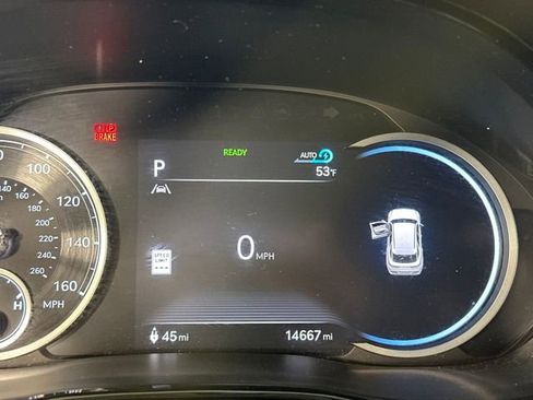 Used 2024 Genesis Electrified GV70 Advanced image 18