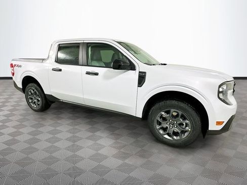 New 2026 Ford Maverick XLT w/ XLT Luxury Package image 3