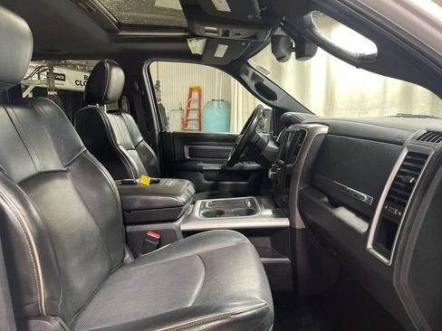 Used 2017 RAM 1500 Limited AWD/4WD image 25