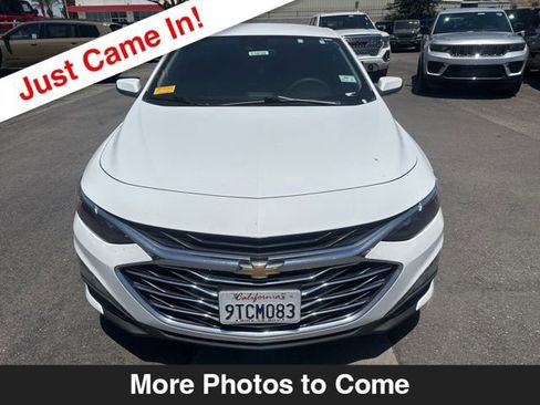 Used 2024 Chevrolet Malibu LT FWD image 9