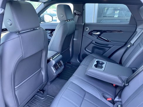 Certified 2025 Land Rover Range Rover Evoque Dynamic SE AWD/4WD image 30
