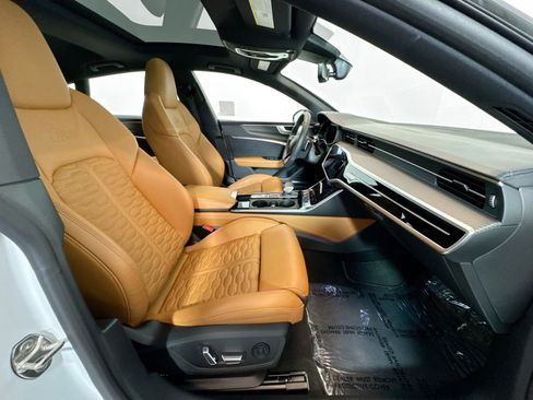 Used 2024 Audi RS 7 Performance image 27