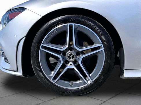 Used 2021 Mercedes-Benz CLA 250 w/ AMG Line image 11