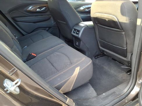 Used 2019 GMC Terrain SLE w/ Driver Convenience Package image 10