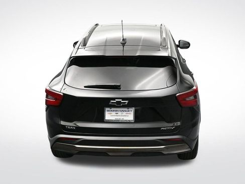 Used 2024 Chevrolet Trax ACTIV w/ Sunroof Package FWD image 20