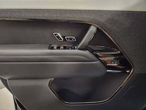 New 2026 Land Rover Range Rover Sport Dynamic SE AWD/4WD image 39