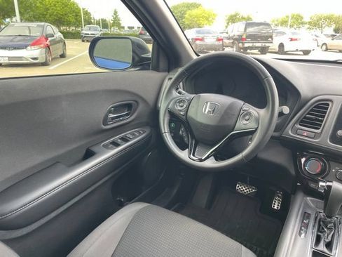 Used 2021 Honda HR-V Sport image 13