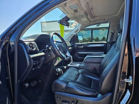 Used 2019 Toyota Tundra Platinum AWD/4WD image 18