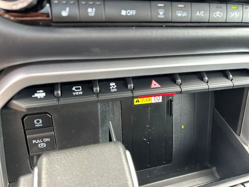 Used 2023 Toyota Tundra Platinum image 26