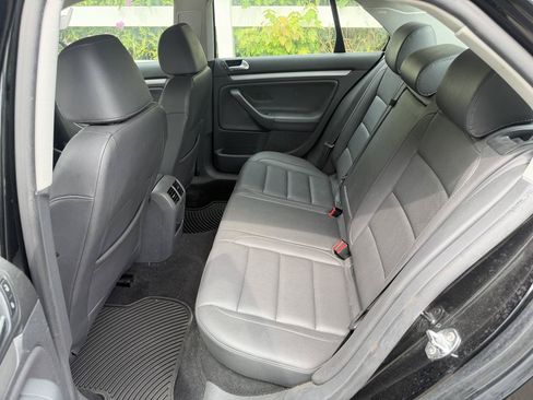 Used 2008 Volkswagen Jetta SE FWD image 26