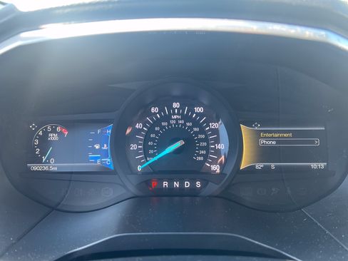 Used 2016 Ford Edge Sport w/ Cold Weather Package AWD/4WD image 18