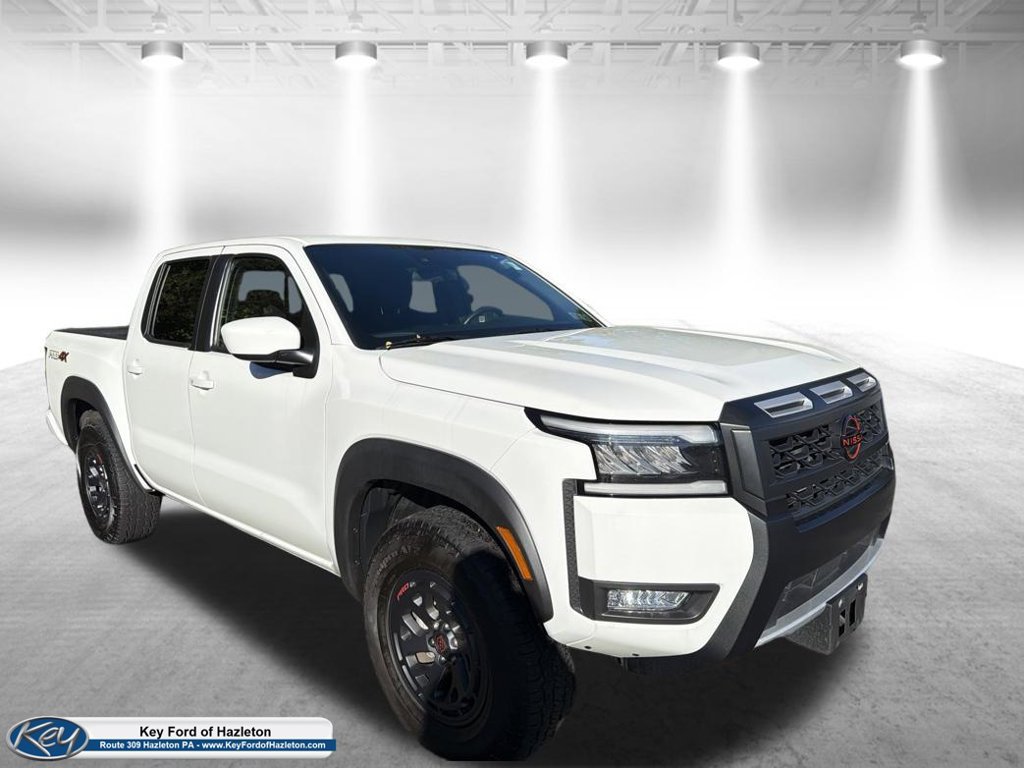 Used 2026 Nissan Frontier PRO-4X AWD/4WD image 1