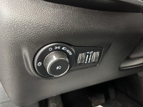 Used 2022 Jeep Compass Latitude AWD/4WD image 26