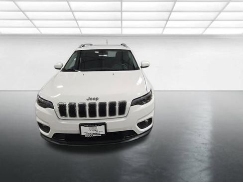 Used 2019 Jeep Cherokee Latitude w/ Cold Weather Group image 10