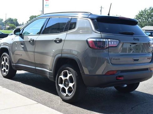 Used 2022 Jeep Compass Trailhawk w/ Sun and Sound Group AWD/4WD image 15