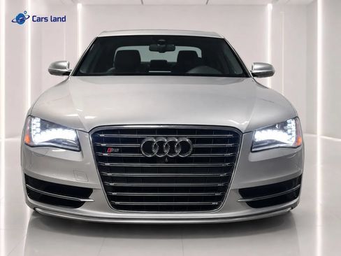 Used 2013 Audi S8 AWD/4WD image 7