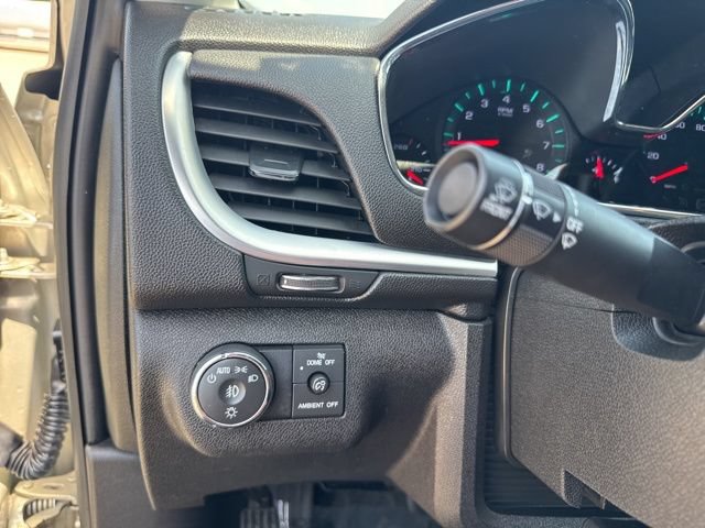 Used 2013 Chevrolet Traverse LT AWD/4WD image 21