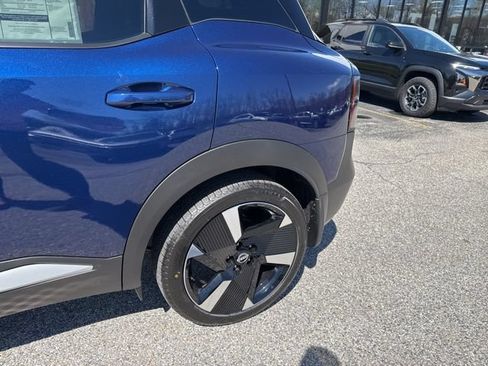 New 2026 Nissan Kicks SR w/ SR Premium Package AWD/4WD image 39